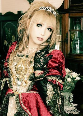src/1338311132567.jpg: 350x486, 99 kb