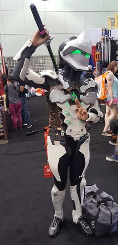 src/1499143910487.jpg: 579x1200, 285 kb