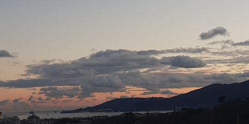 src/1607011799080.jpg: 3582x1796, 981 kb